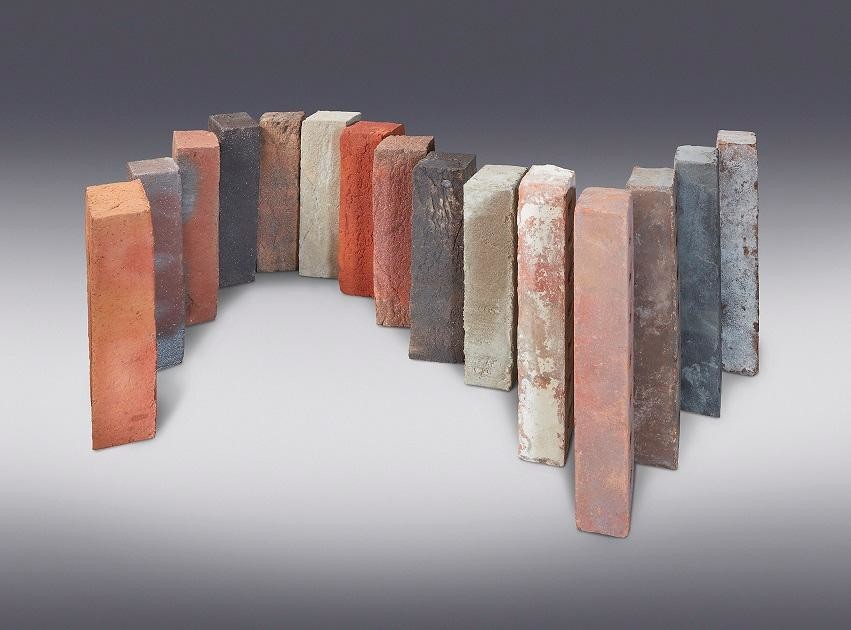 Verblendziegel für zweischaliges Mauerwerk (Handform-, Strangpress- und Wasserstrichziegel Eco-Brick aus dem Terca-Programm)